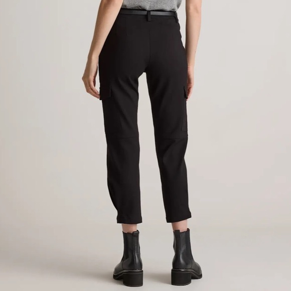 Quince Ultra-Stretch Ponte Tapered Cargo Pants- M - Picture 2 of 3